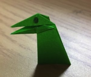 簡単に作れる折り紙ペンギン