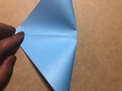 折り紙の魚 簡単な折り方 切らない 平面 幼児でもできる